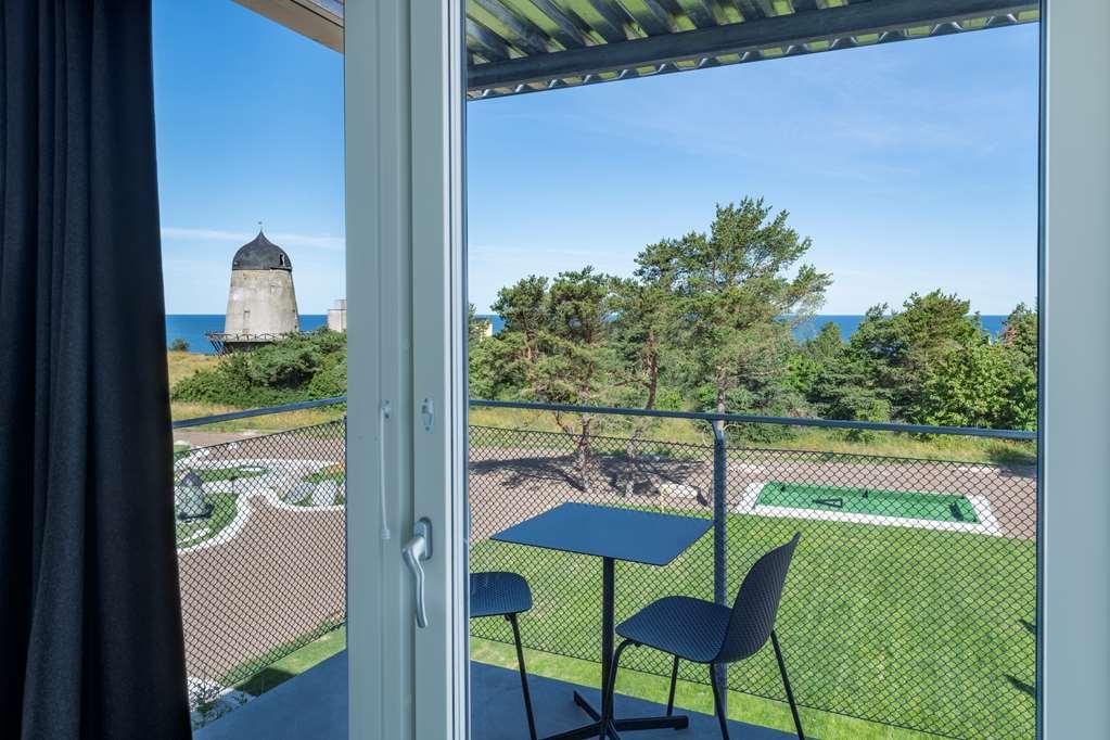 First Hotel Kokoloko Вісбю Екстер'єр фото