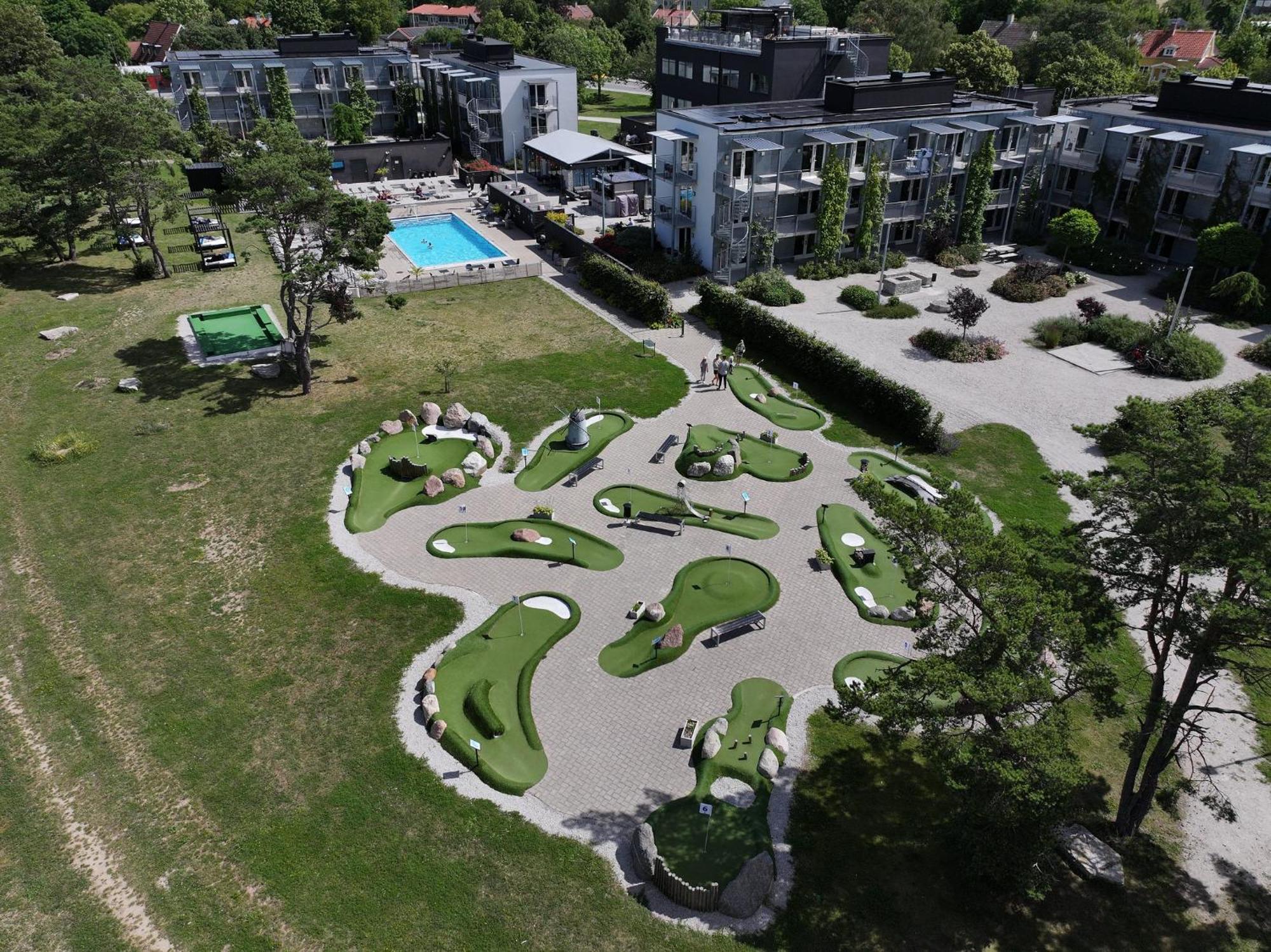 First Hotel Kokoloko Вісбю Екстер'єр фото
