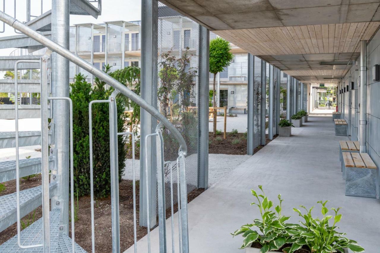 First Hotel Kokoloko Вісбю Екстер'єр фото